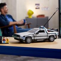 atgal i ateiti - LEGO Back to the future Laiko mašina 10300 - 12 nuotrauka